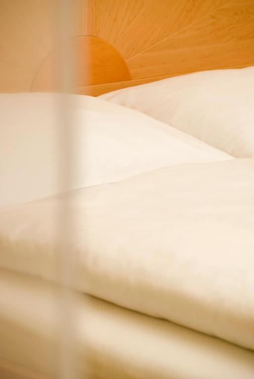 Hotel Neustifter Пойсдорф Стая снимка